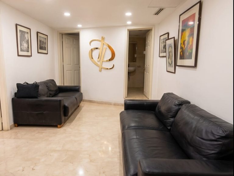 Oficina en alquiler de 120 m² en Caracas, Caracas