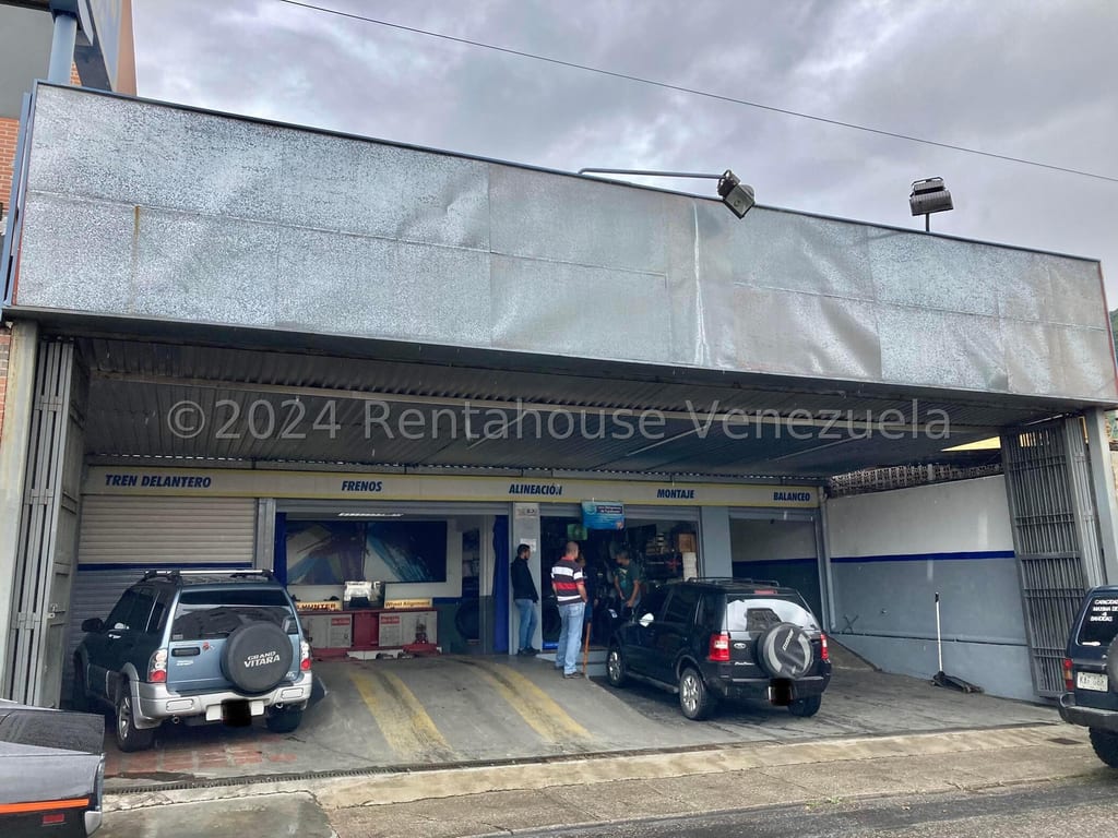 Local comercial en venta de 372 m² en El Paraiso, Caracas