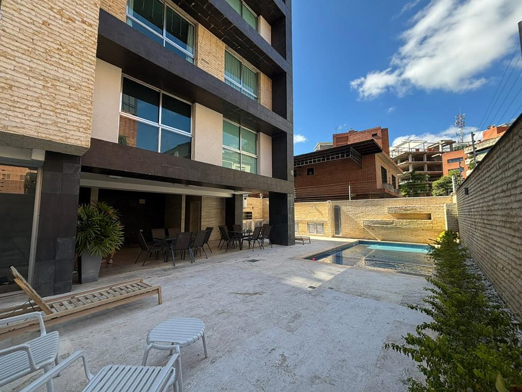 Apartamento en venta de 4 hab. y 573 m² en Los Naranjos (Las Mercedes), Caracas