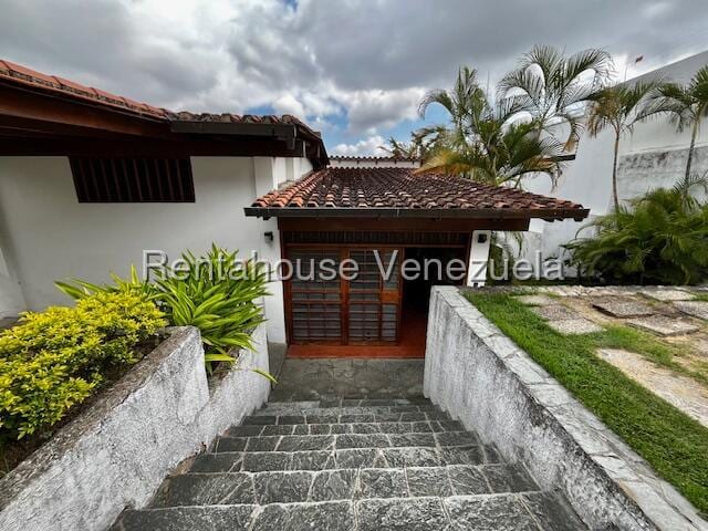 Casa en venta de 4 hab. y 525 m² en Prados del Este, Caracas · Ref. CV2962