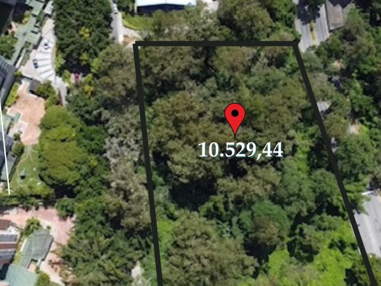 Terreno en venta de 10.529 m² en Los Naranjos (del Cafetal), Caracas