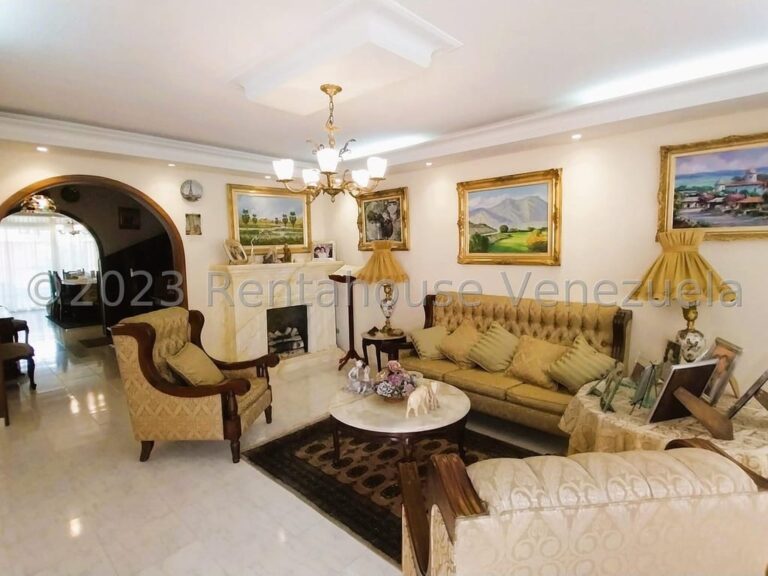 Casa en venta de 5 hab. y 358 m² en Alto Prado, Caracas