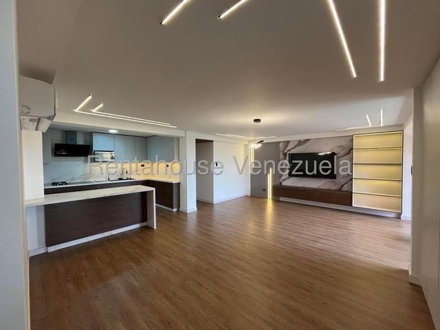 Apartamento en Chula Vista, Caracas