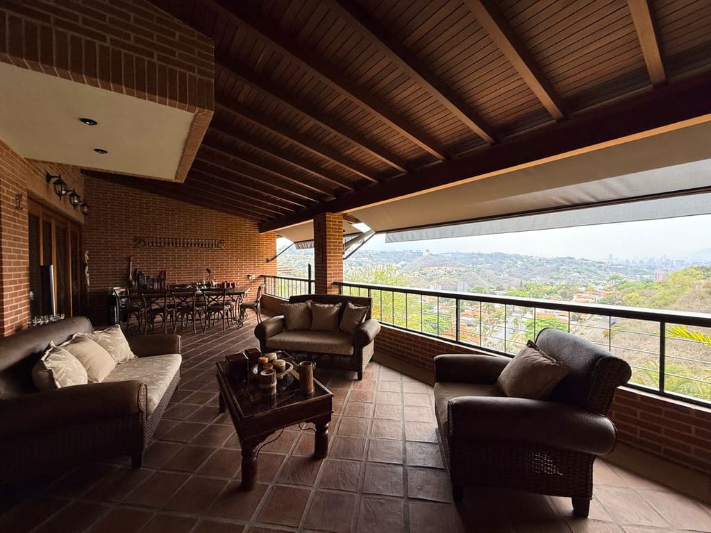 Casa en venta de 3 hab. y 345 m² en Caurimare, Caracas