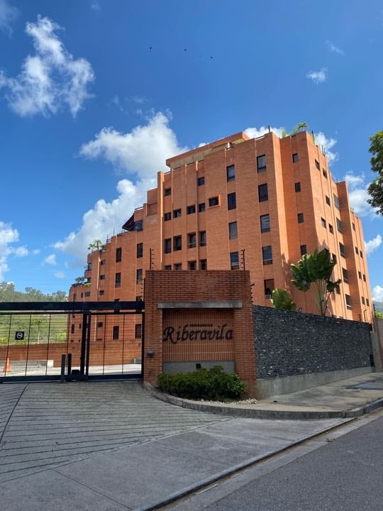 Apartamento en venta de 6 hab. y 490 m² en Los Samanes, Caracas