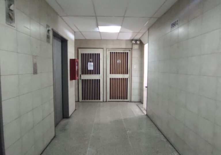 Edificio de 4.705 m² en La Campiña, Caracas