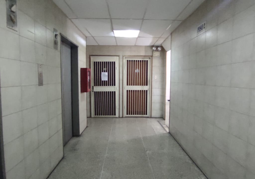 Edificio en La Campiña, Caracas
