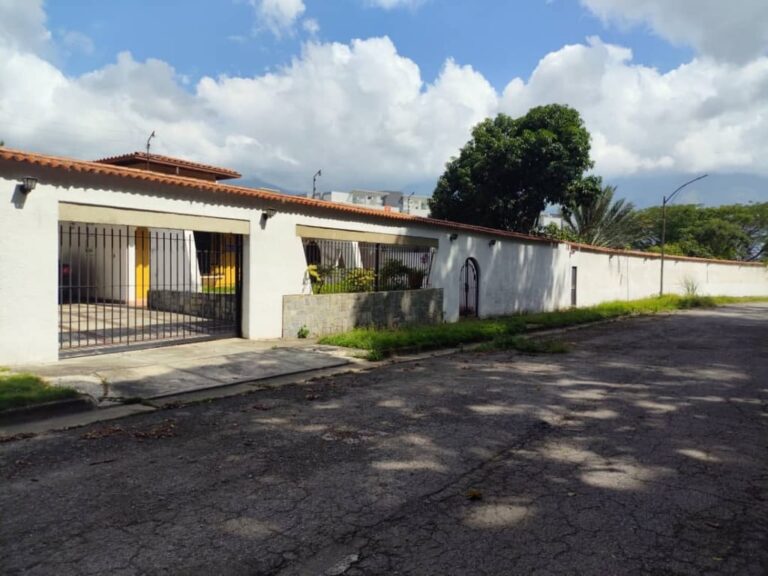 Casa en venta de 5 hab. y 494 m² en Macaracuay, Caracas