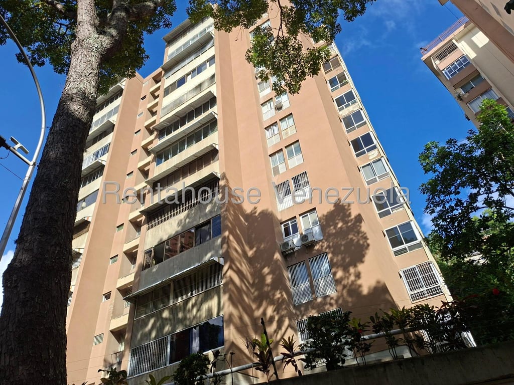 Apartamento en La California, Caracas