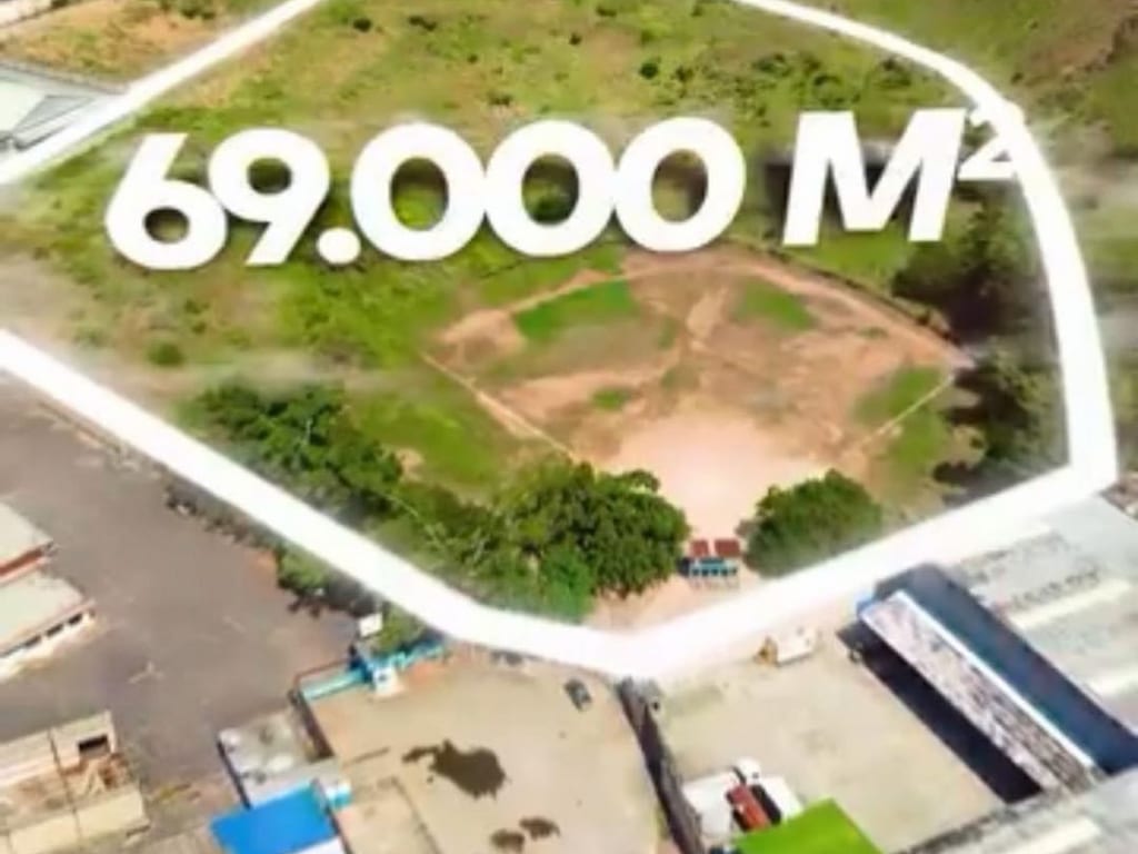Galpón en venta de 2.000 m² en Guarenas, Guarenas · Ref. CV6483
