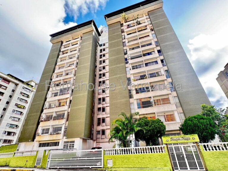 Apartamento en venta de 2 hab. y 65 m² en Lomas Del Avila, Caracas