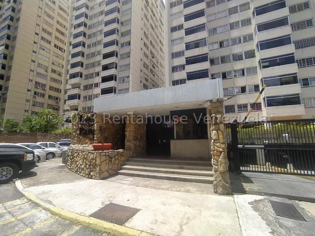 Apartamento en venta de 3 hab. y 129 m² en Santa Fe, Caracas