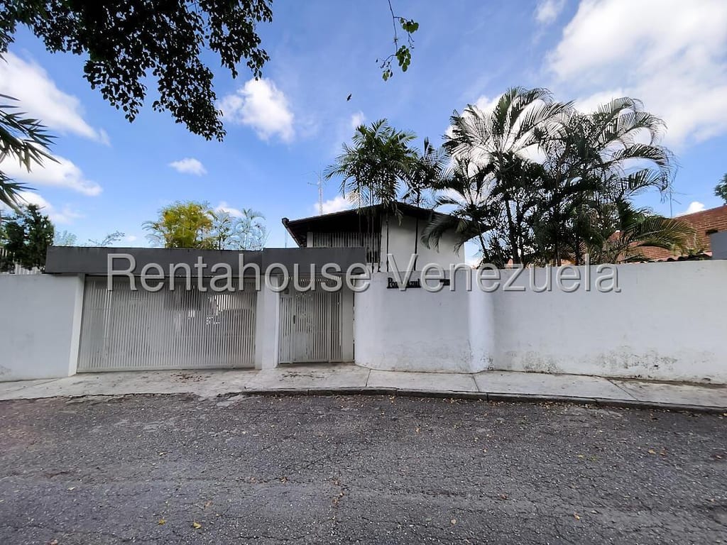 Casa en venta de 5 hab. y 850 m² en Prados Del Este, Caracas