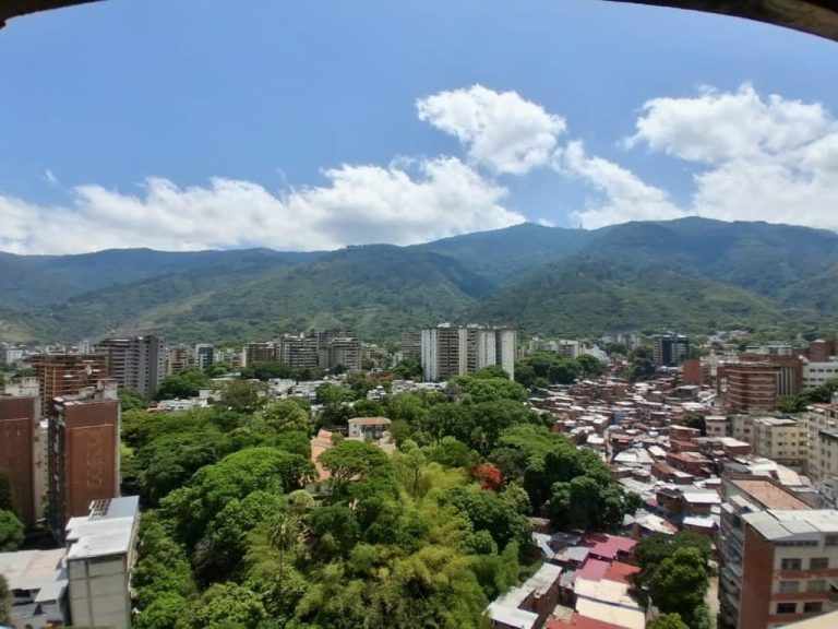 Oficina en venta de 53 m² en San Bernardino, Caracas