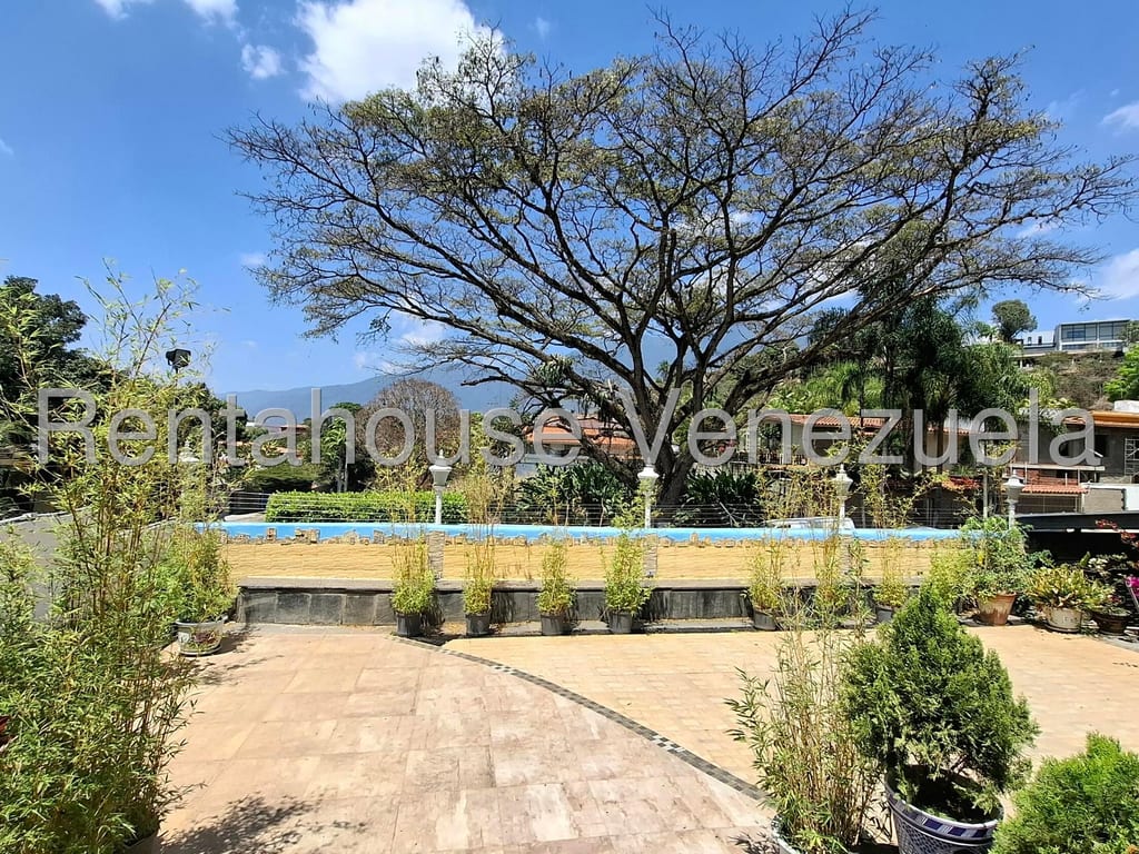 Casa en venta de 7 hab. y 368 m² en Caurimare, Caracas