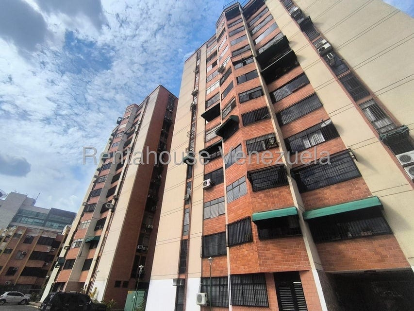Apartamento en venta de 3 hab. y 75 m² en Naguanagua, Naguanagua