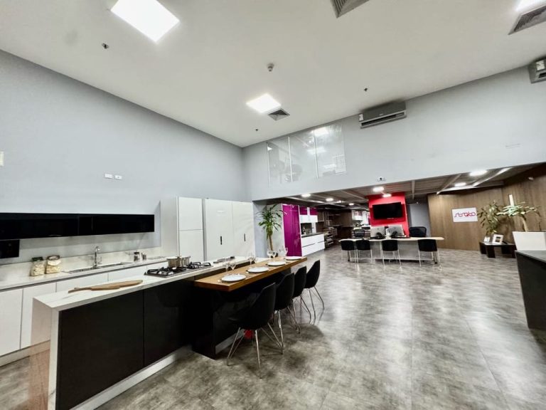 Local comercial de 210 m² en Caracas