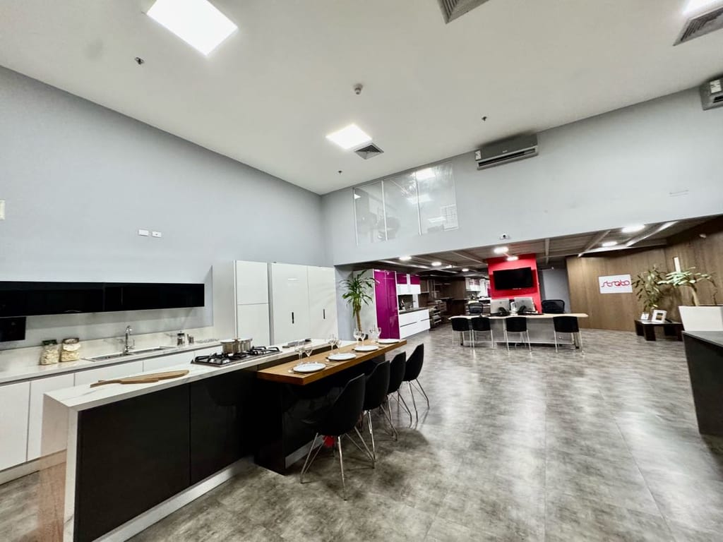 Local comercial en venta de 210 m² en Caracas
