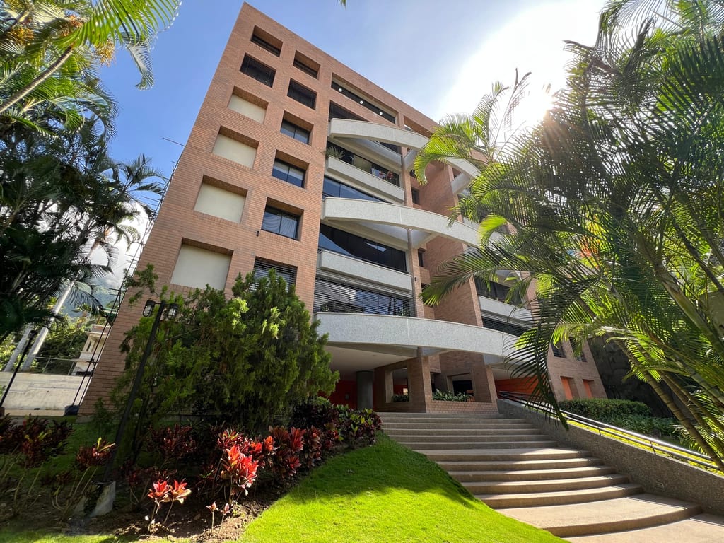 Apartamento en venta de 4 hab. y 210 m² en Los Palos Grandes, Caracas