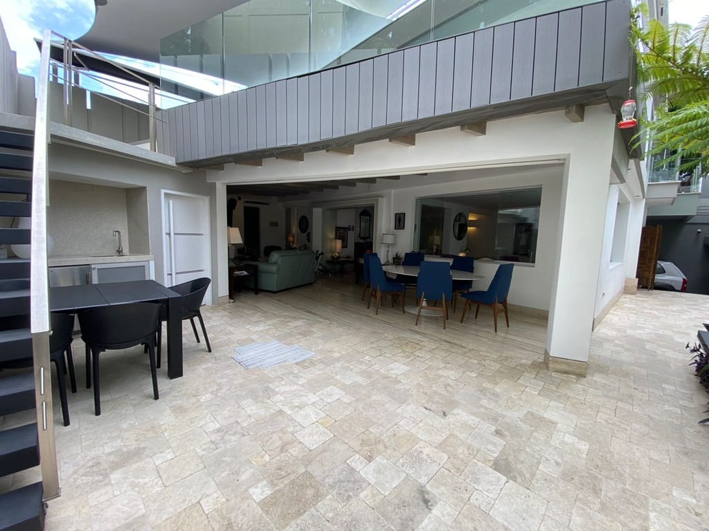 Casa en venta de 4 hab. y 500 m² en Sebucán, Caracas