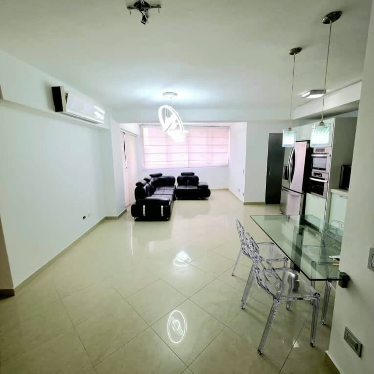 Apartamento en venta de 3 hab. y 115 m² en El Parral, Valencia