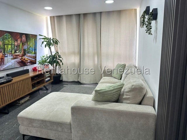 Apartamento en venta de 3 hab. y 83 m² en Hacienda El Encantado, Caracas