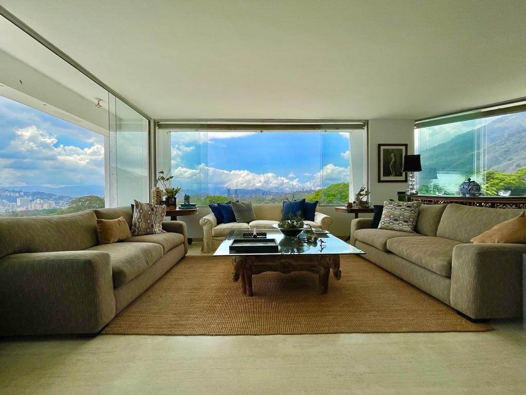 Apartamento en venta de 4 hab. y 500 m² en La Castellana, Caracas