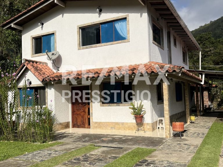 Casa en Parroquia Montalbán, Ejido