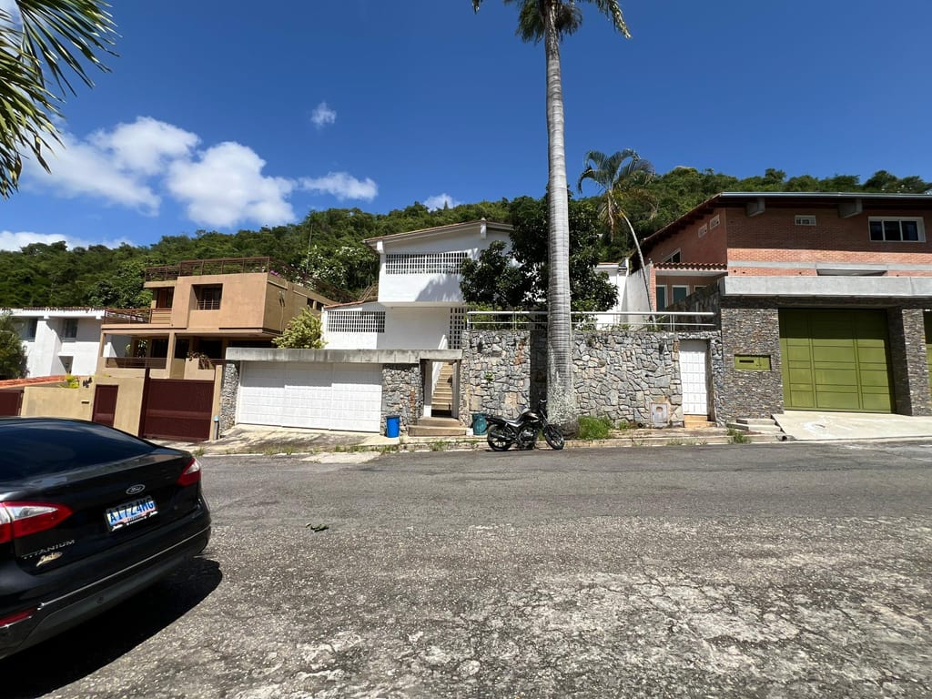 Casa en venta de 7 hab. y 460 m² en San Luis, Caracas