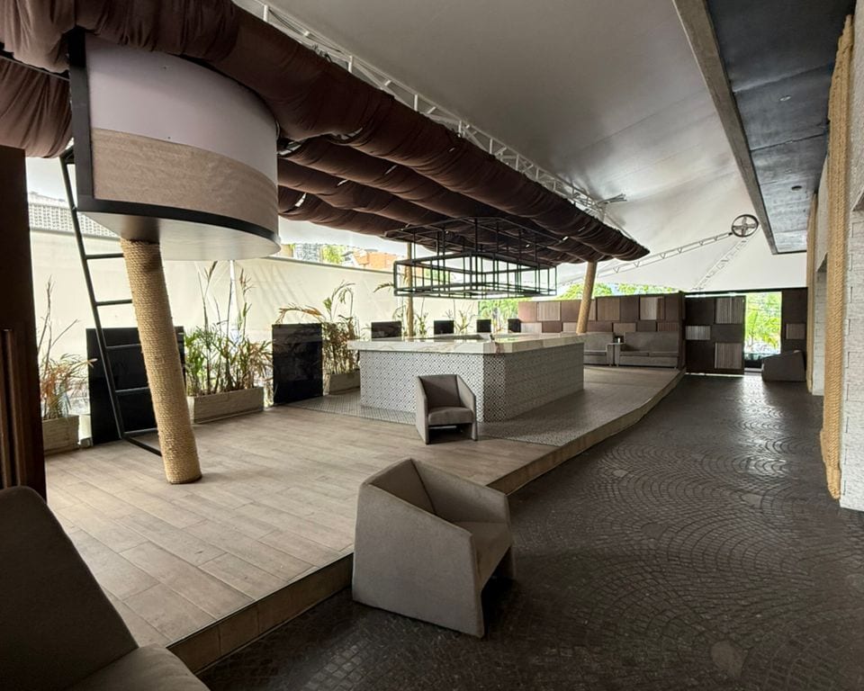 Local comercial en alquiler de 280 m² en La Castellana, Caracas