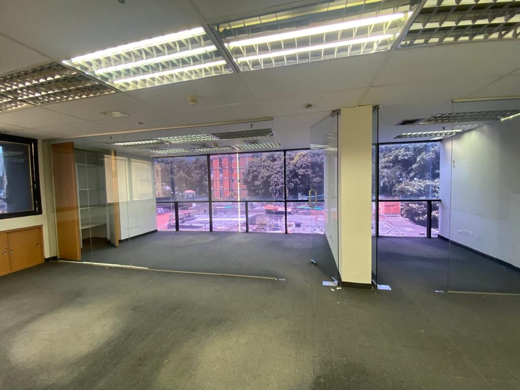 Oficina en alquiler de 110 m² en Sebucán, Caracas