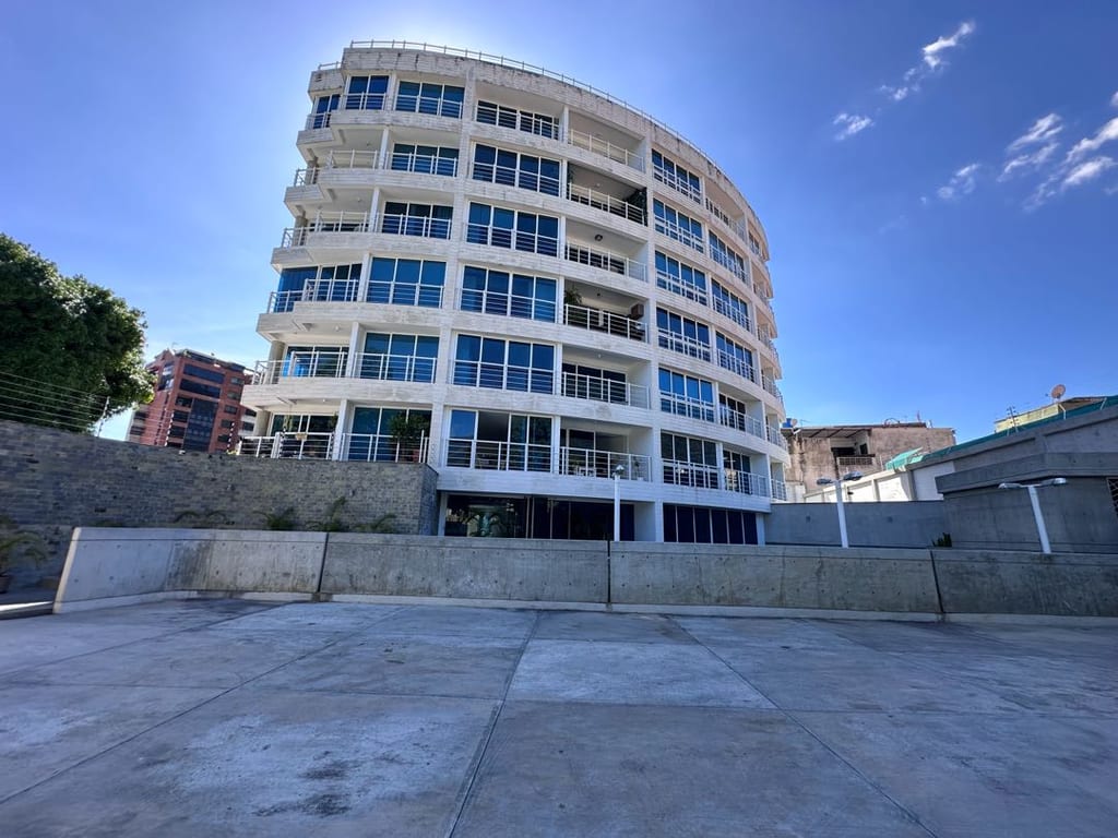 Apartamento en venta de 2 hab. y 110 m² en El Pedregal, Caracas · Ref. CV5662