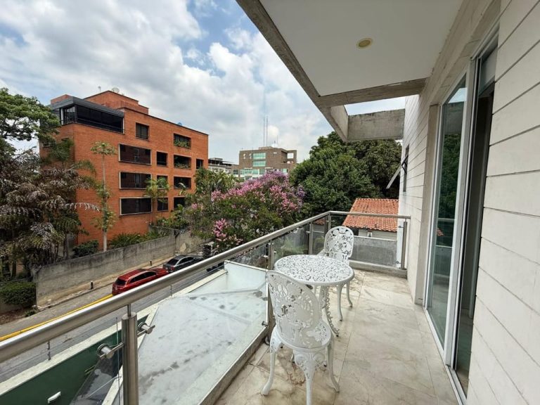 Apartamento en alquiler de 1 hab. y 63 m² en La Castellana, Caracas
