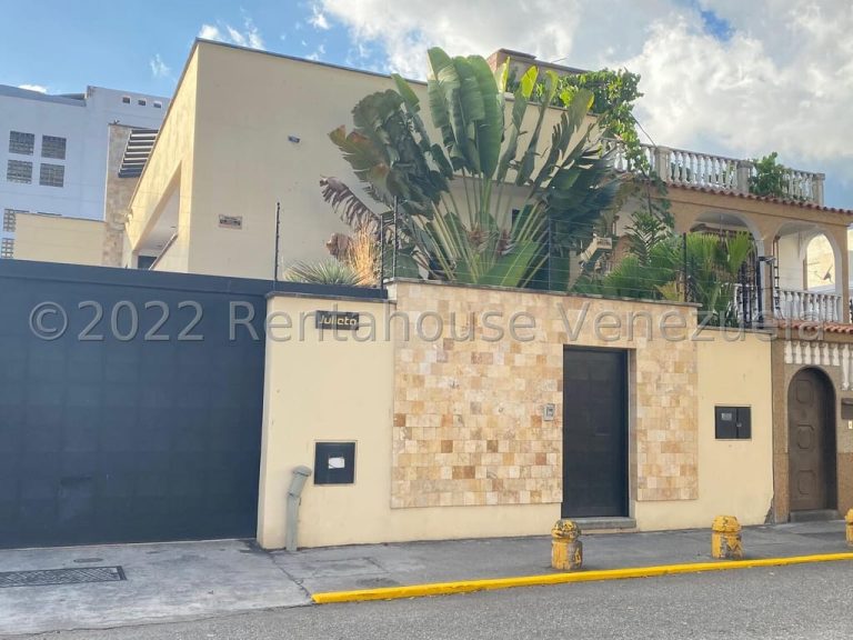 Casa en venta de 3 hab. y 690 m² en Campo Claro, Caracas