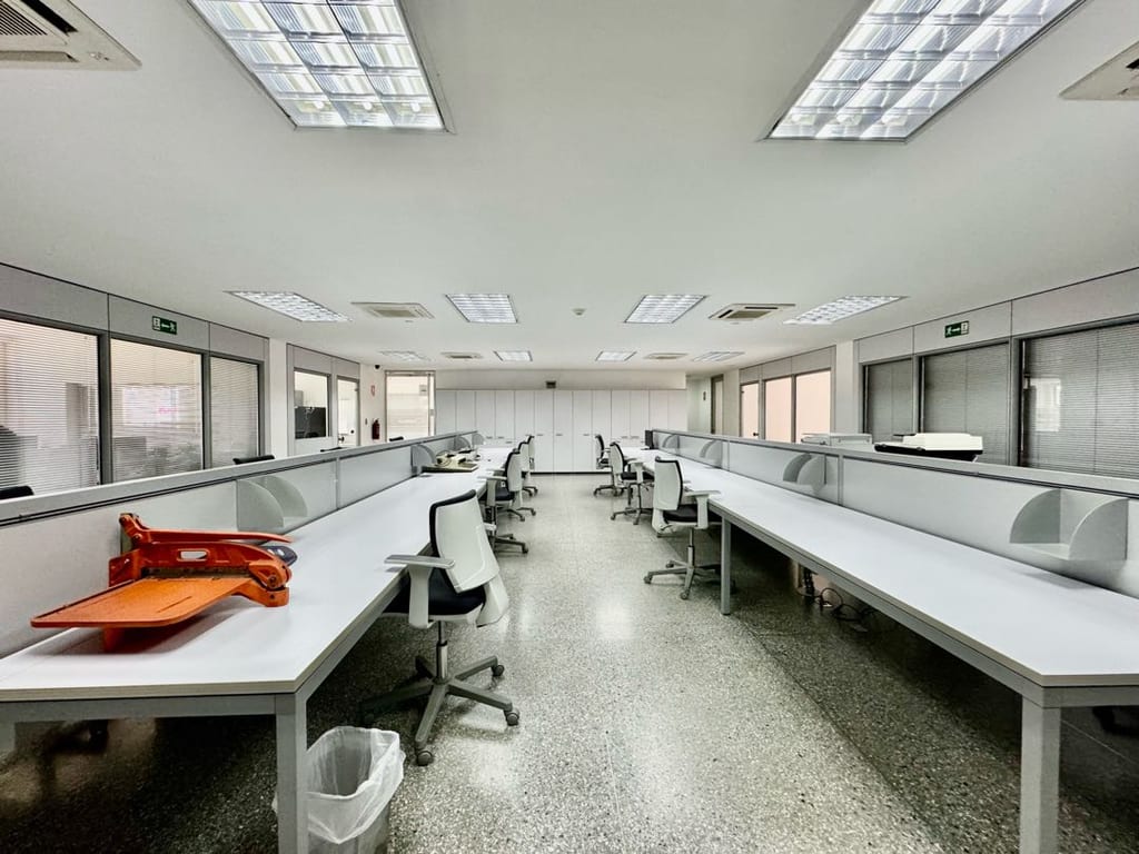 Edificio en venta de 3.672 m² en Los Ruices, Caracas