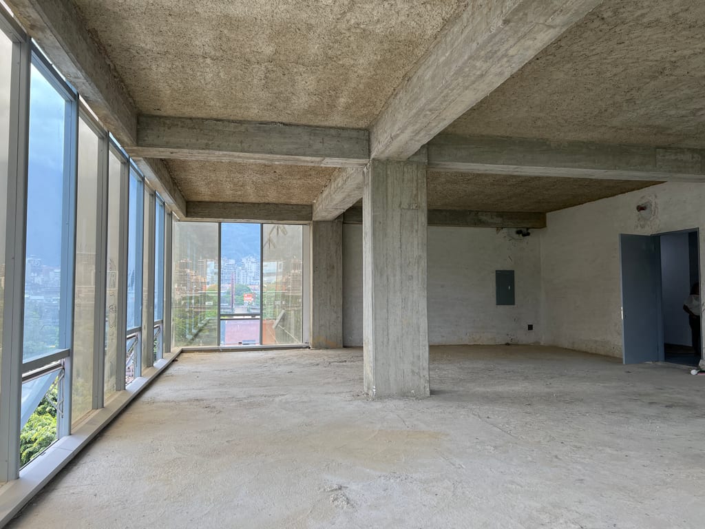Oficina en venta de 156 m² en Las Mercedes, Caracas