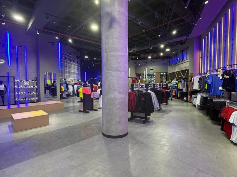Local comercial en venta de 400 m² en La Candelaria, Caracas