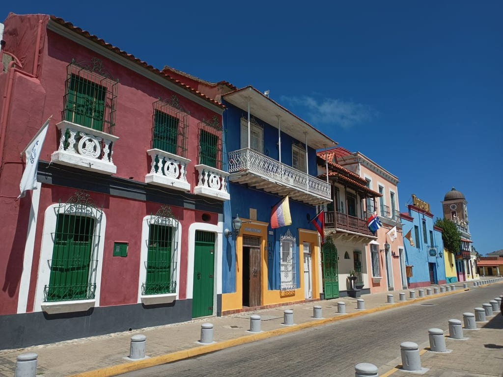 Edificio en Puerto Cabello