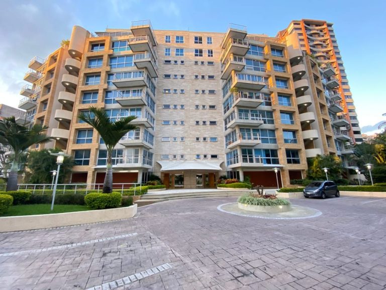 Apartamento de 250 m² con 3 habitaciones en Las Mesetas, Caracas