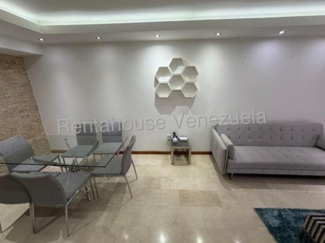 Apartamento en venta de 2 hab. y 84 m² en Santa Mónica, Caracas