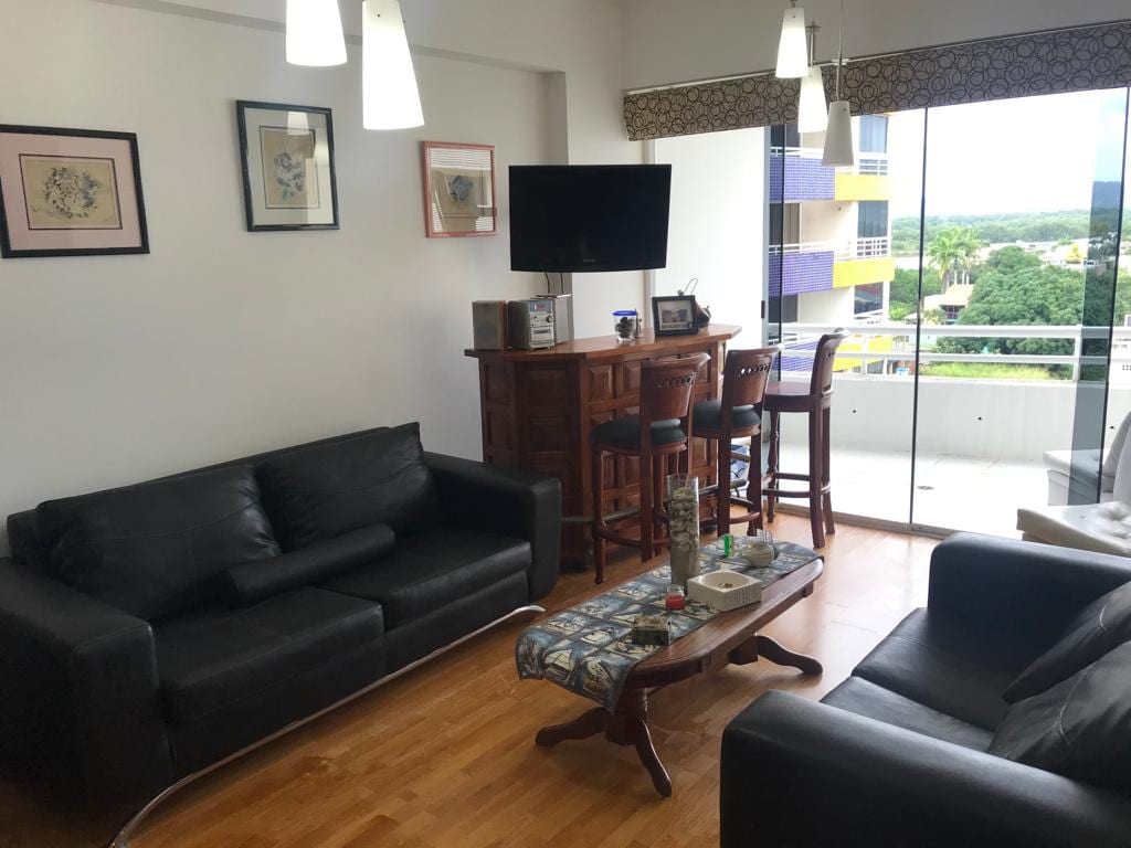 Apartamento en venta de 2 hab. y 86 m² en Higuerote, Costa Mirandina