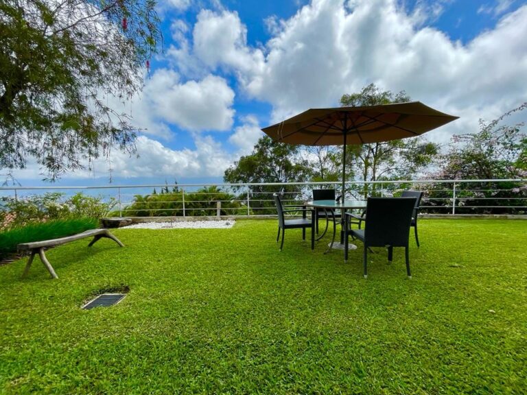 Casa en venta de 4 hab. y 500 m² en Alto Hatillo, Caracas