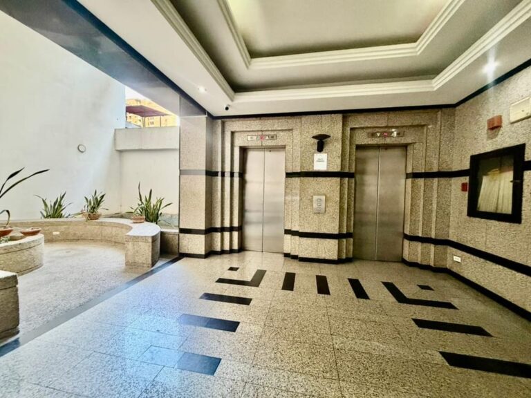 Oficina en alquiler de 187 m² en El Rosal, Caracas