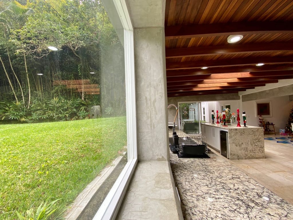 Apartamento en venta de 3 hab. y 360 m² en Alto Hatillo, Caracas