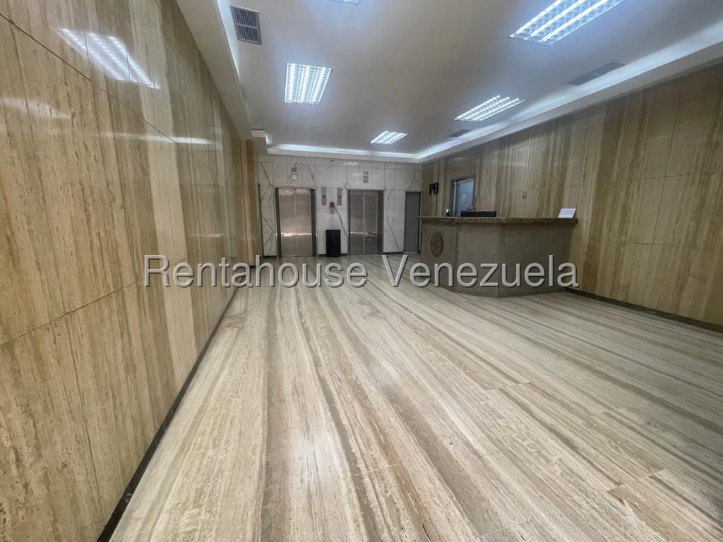 Oficina en alquiler de 149 m² en El Rosal, Caracas