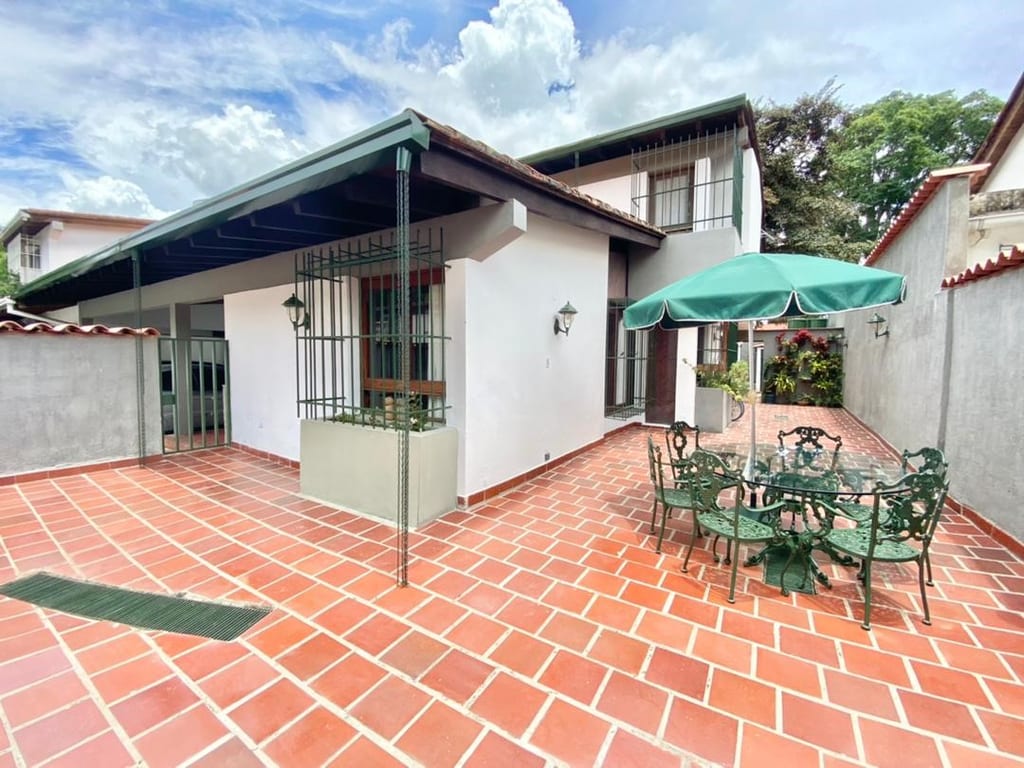 Casa en venta de 4 hab. y 468 m² en Los Chorros, Caracas