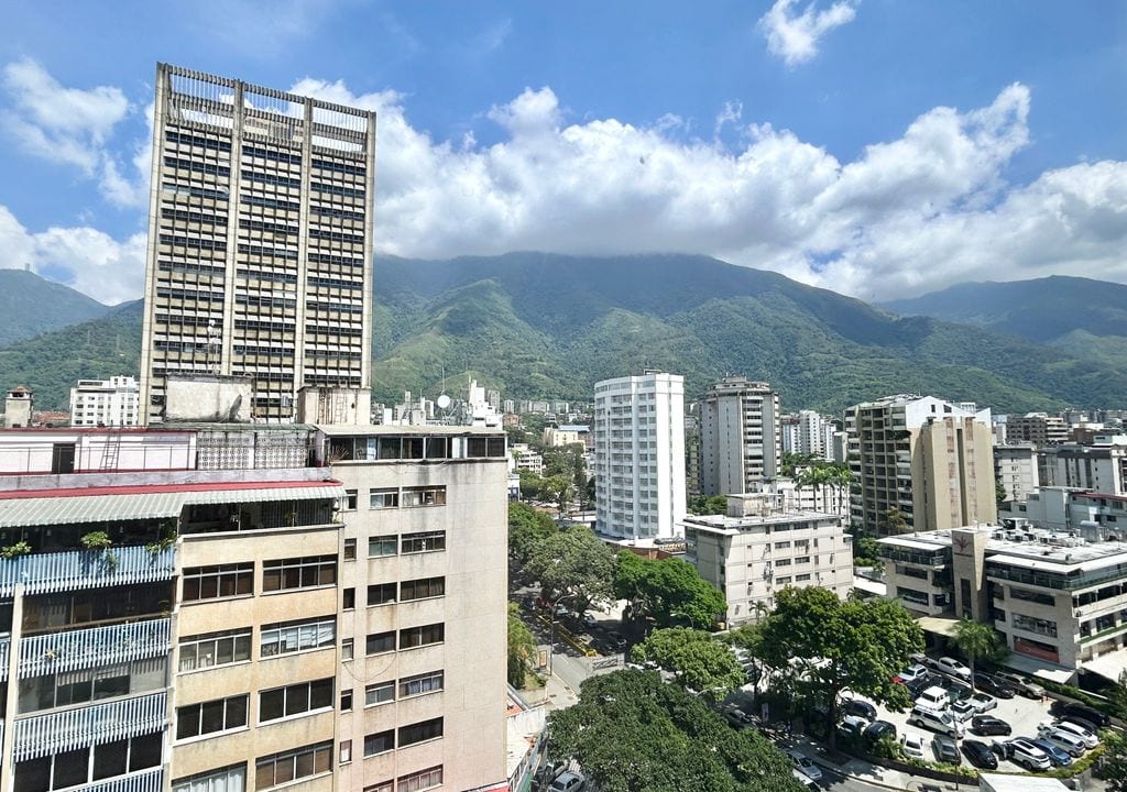 Oficina en alquiler de 200 m² en Altamira, Caracas
