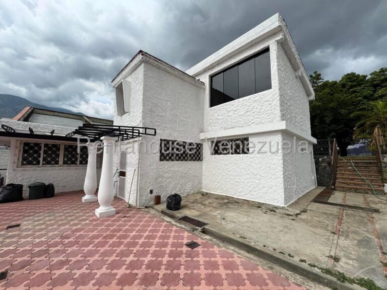 Casa en venta de 5 hab. y 460 m² en El Marques, Caracas