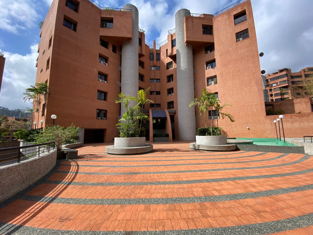 Apartamento en venta de 4 hab. y 510 m² en Los Samanes, Caracas
