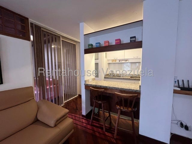 Apartamento en alquiler de 1 hab. y 49 m² en Lomas de Las Mercedes, Caracas